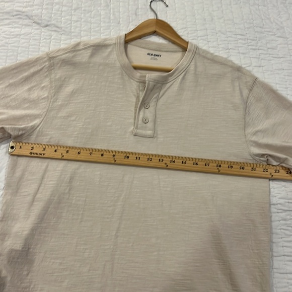 Old navy Slub-Knit Workwear Henley T-Shirt size large - Picture 5 of 5